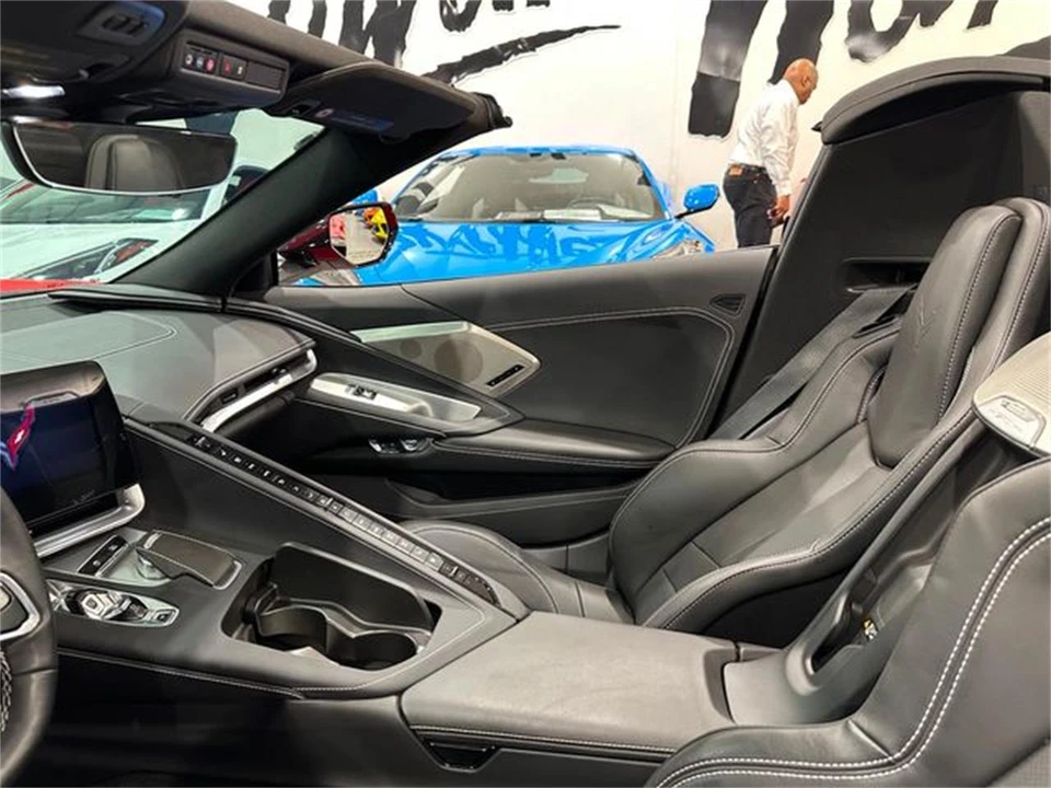 2023 Chevrolet Corvette C8 - Image 13 of 30