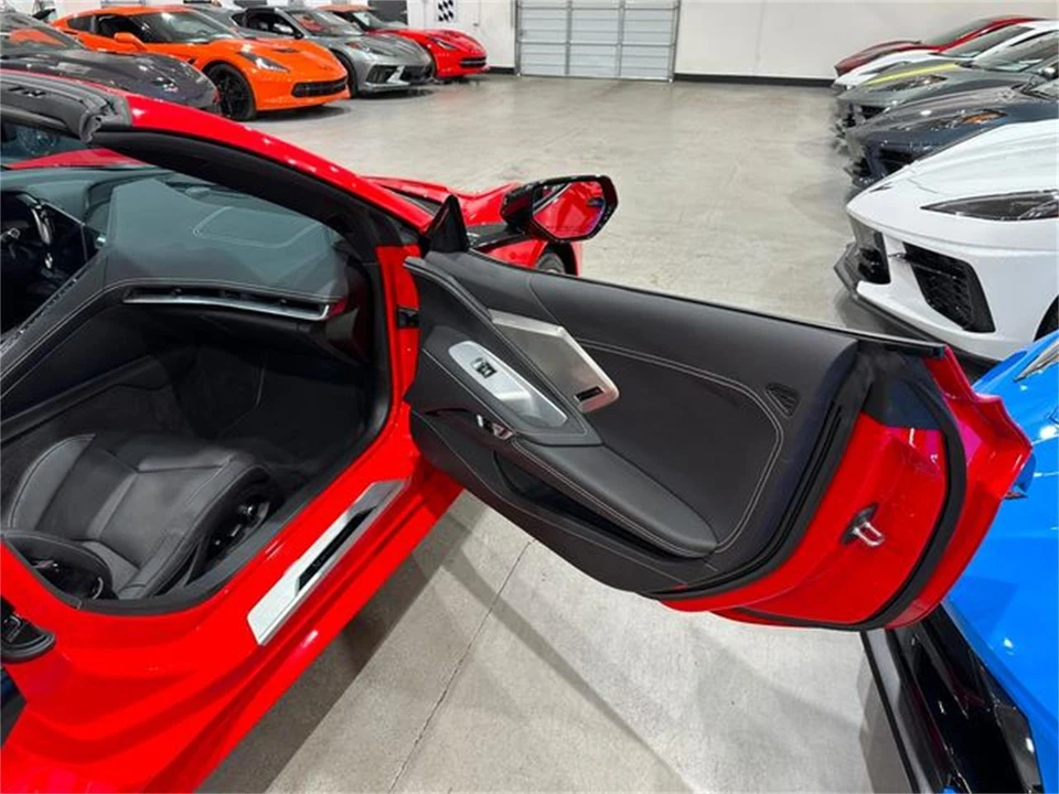 2023 Chevrolet Corvette C8 - Image 16 of 30