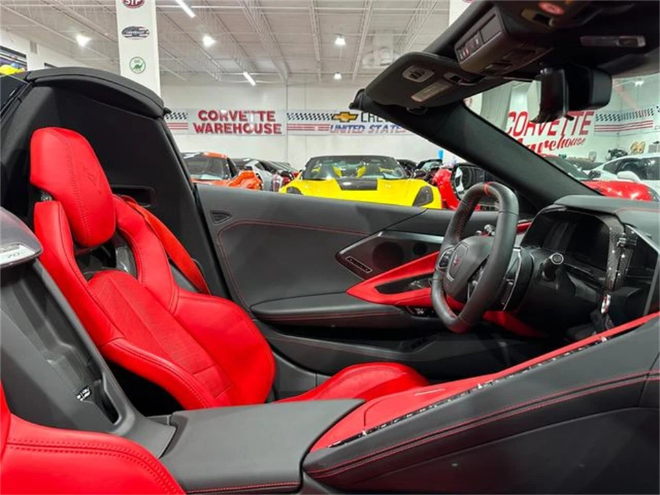 2023 Chevrolet Corvette C8 - Image 18 of 30