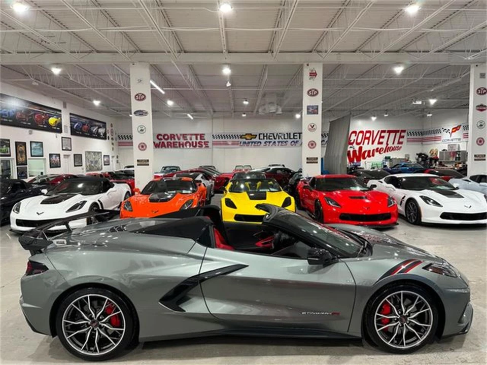 2023 Chevrolet Corvette C8 - Image 25 of 30
