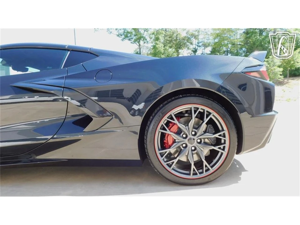 2023 Chevrolet Corvette C8 - Image 14 of 31