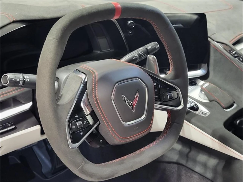 2023 Chevrolet Corvette C8 - Image 17 of 31
