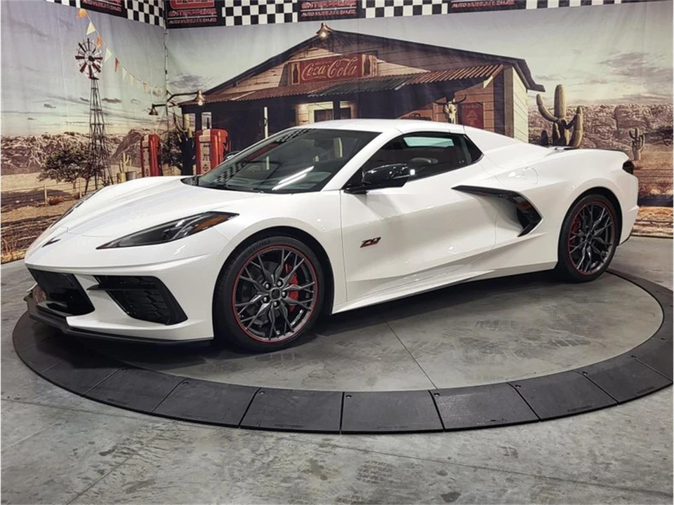 2023 Chevrolet Corvette C8 - Image 6 of 31