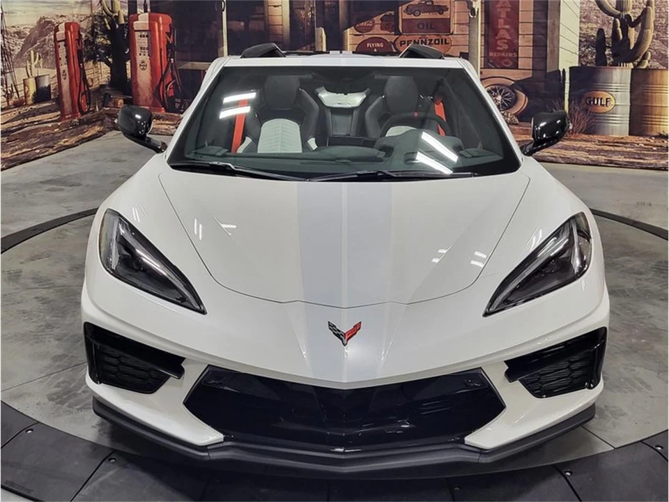 2023 Chevrolet Corvette C8 - Image 2 of 31