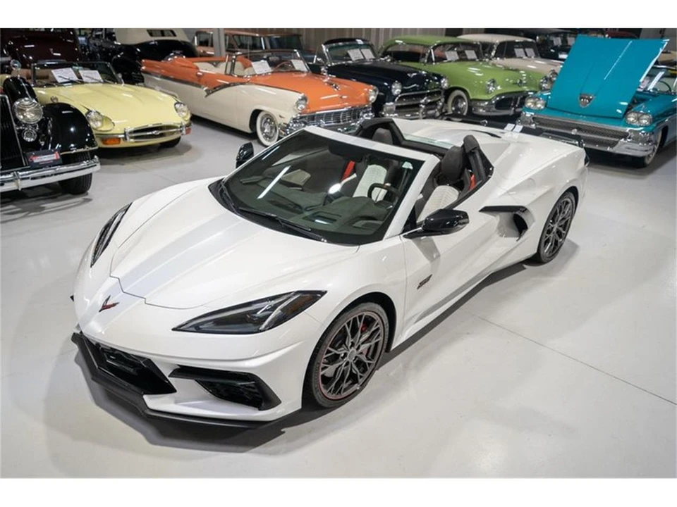 2023 Chevrolet Corvette C8 - Image 3 of 31