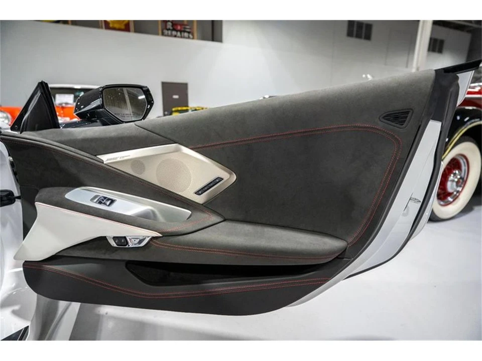 2023 Chevrolet Corvette C8 - Image 23 of 31