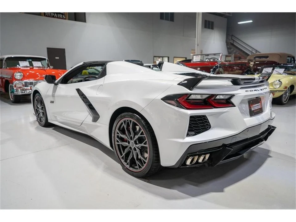 2023 Chevrolet Corvette C8 - Image 17 of 31