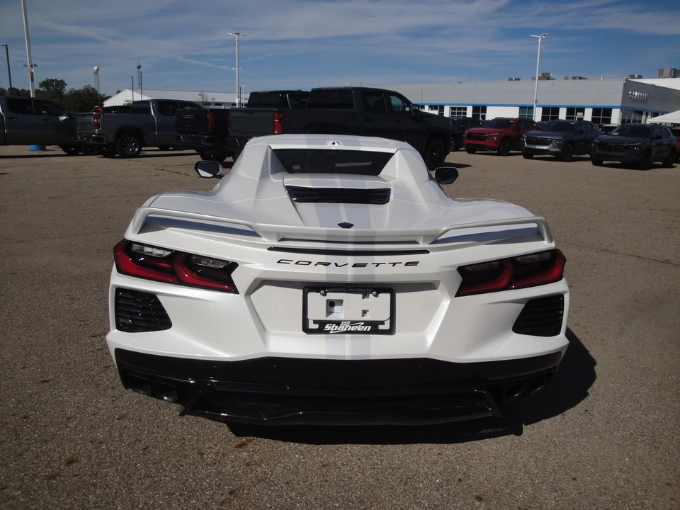 2023 Chevrolet Corvette C8 - Image 5 of 17