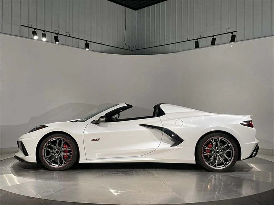 2023 Chevrolet Corvette C8 - Image 16 of 31