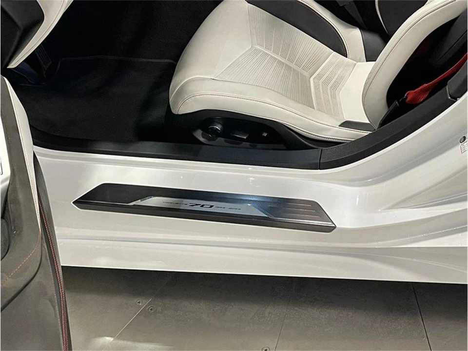 2023 Chevrolet Corvette C8 - Image 19 of 31