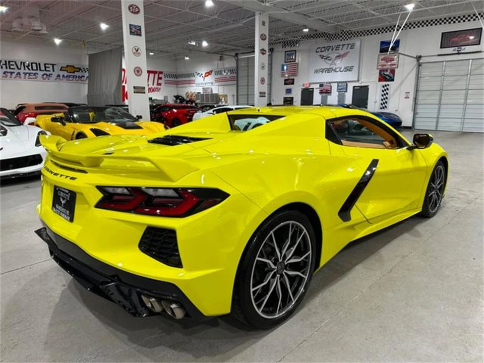 2023 Chevrolet Corvette C8 - Image 17 of 30