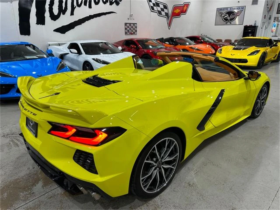 2023 Chevrolet Corvette C8 - Image 15 of 30