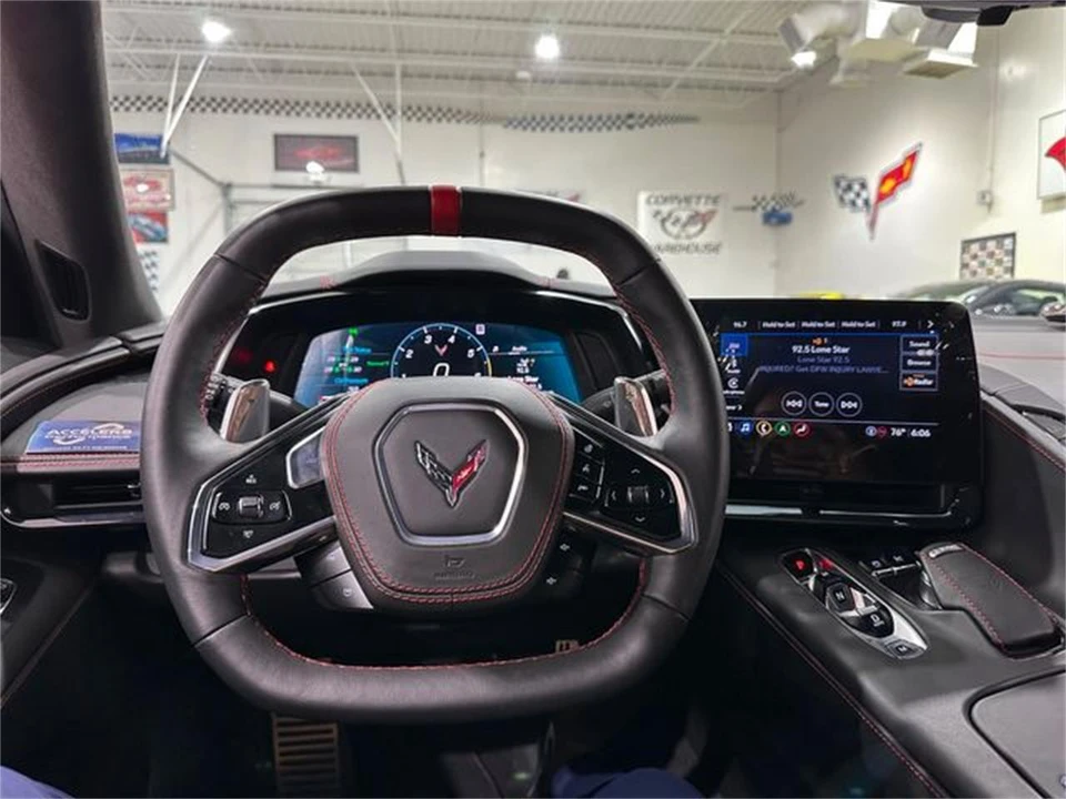 2023 Chevrolet Corvette C8 - Image 7 of 30