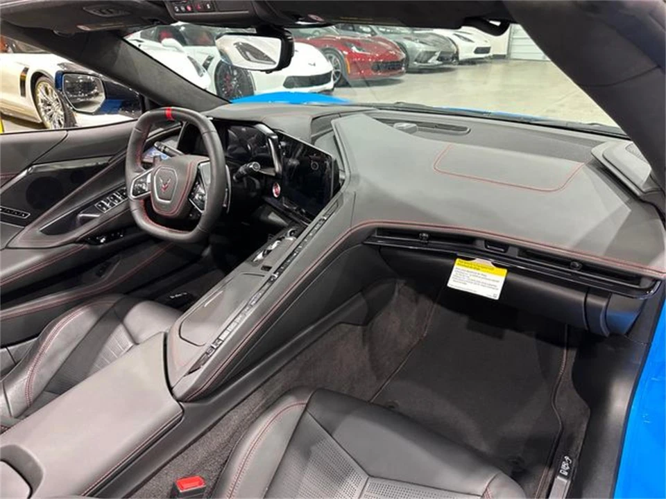 2023 Chevrolet Corvette C8 - Image 17 of 30