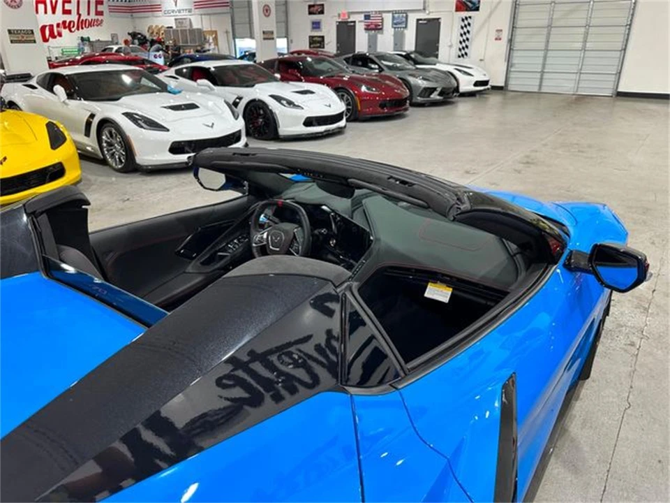 2023 Chevrolet Corvette C8 - Image 16 of 30