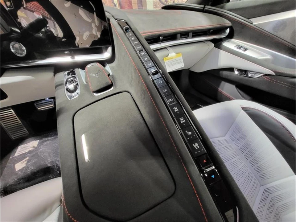 2023 Chevrolet Corvette C8 - Image 15 of 29