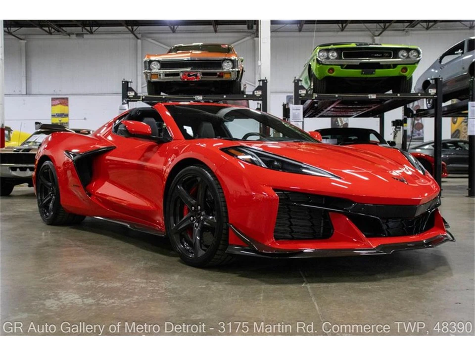 2023 Chevrolet Corvette C8 - Image 11 of 31