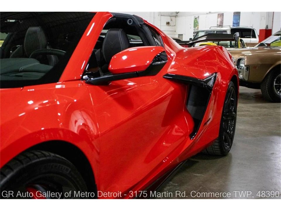 2023 Chevrolet Corvette C8 - Image 21 of 31