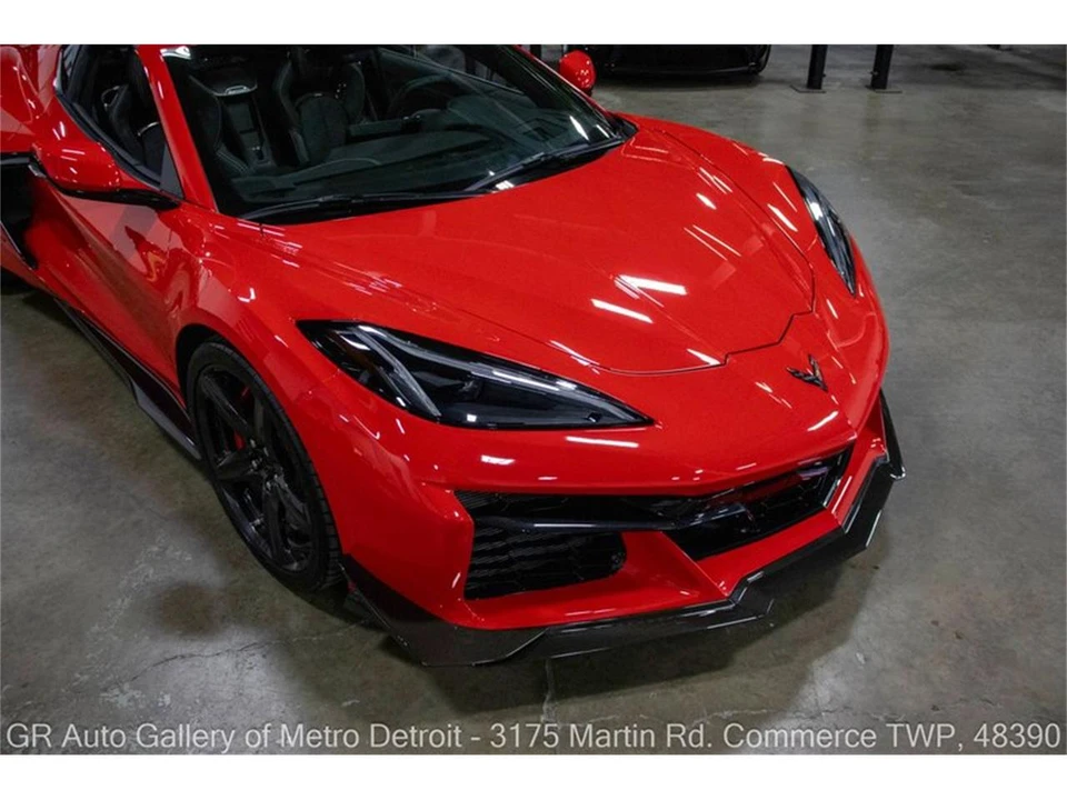2023 Chevrolet Corvette C8 - Image 14 of 31