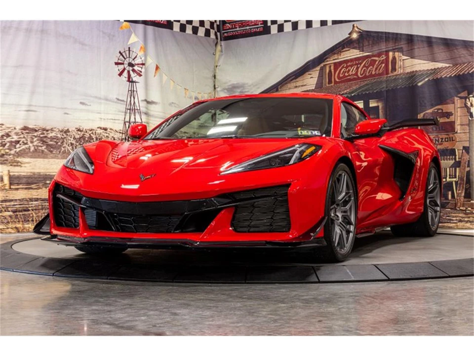 2023 Chevrolet Corvette C8 - Image 3 of 31