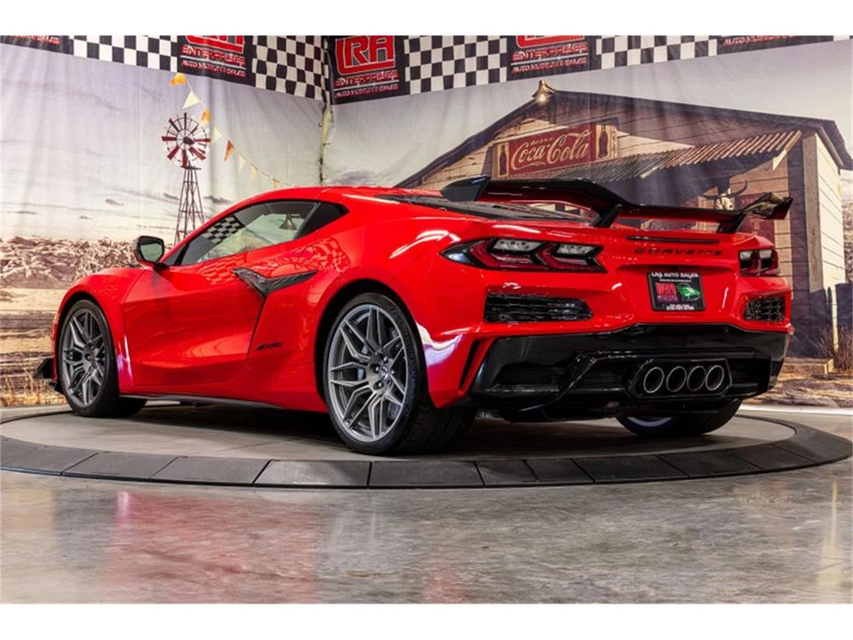2023 Chevrolet Corvette C8 - Image 6 of 31