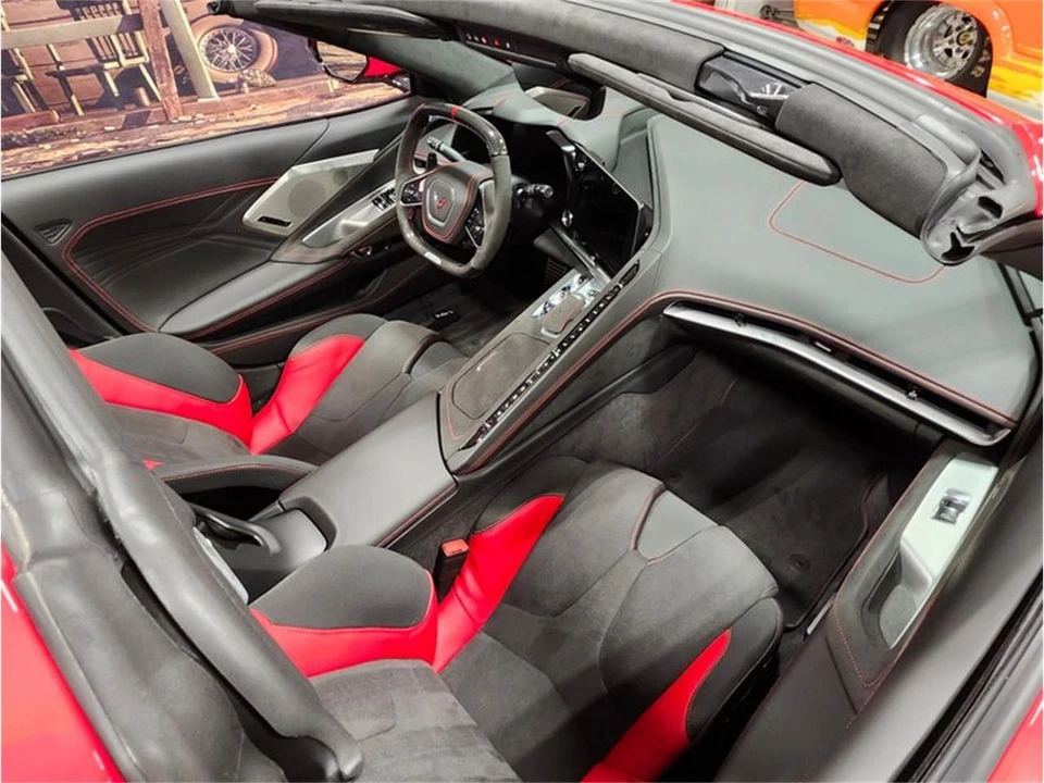 2023 Chevrolet Corvette C8 - Image 25 of 31