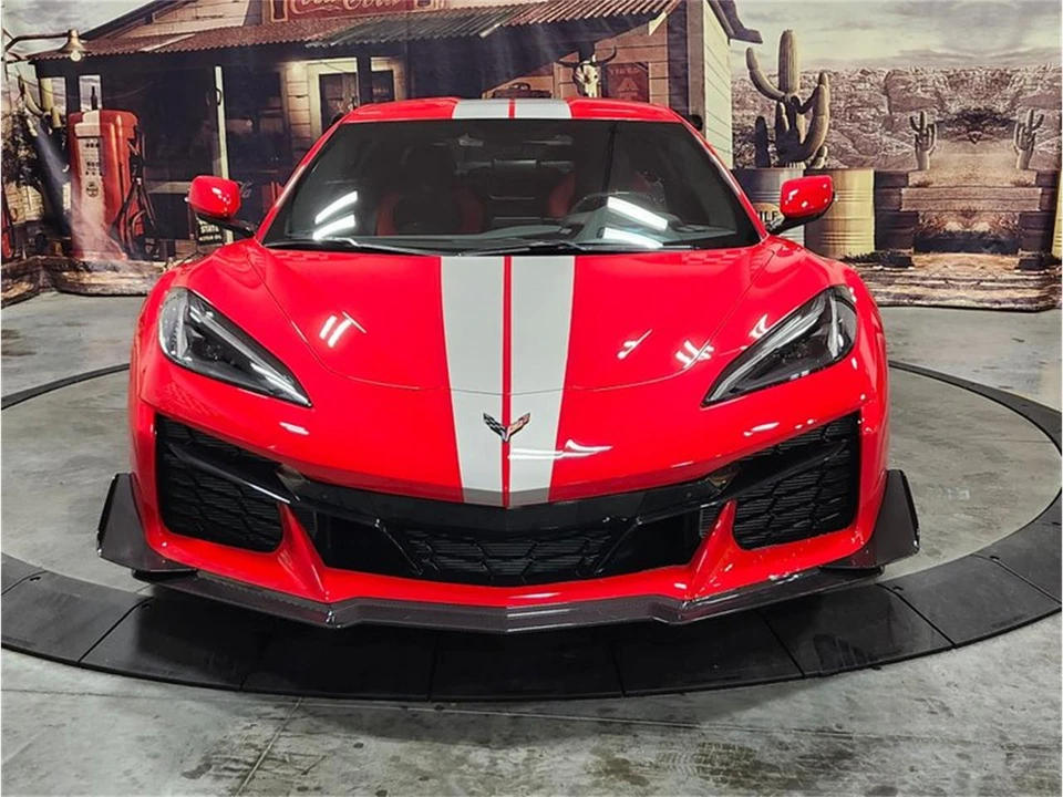 2023 Chevrolet Corvette C8 - Image 5 of 31