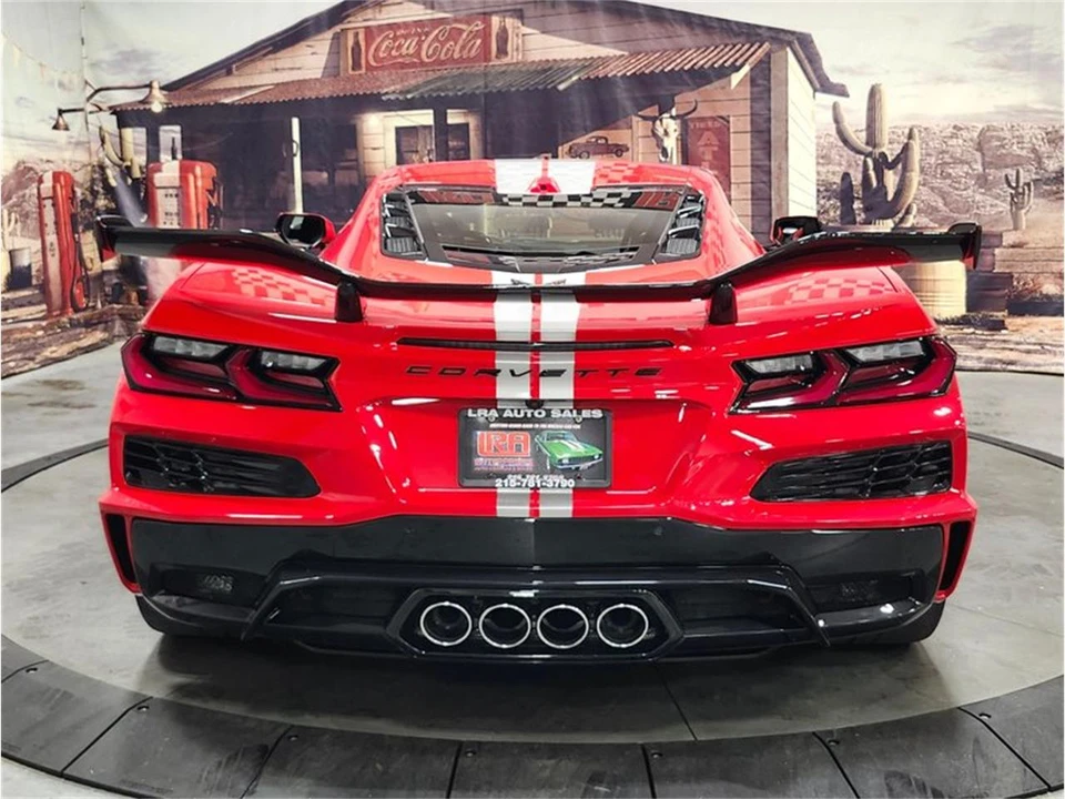 2023 Chevrolet Corvette C8 - Image 6 of 31