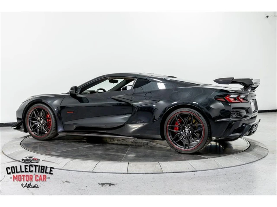 2023 Chevrolet Corvette C8 - Image 11 of 31