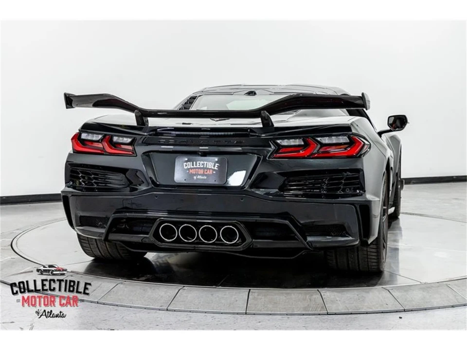 2023 Chevrolet Corvette C8 - Image 17 of 31