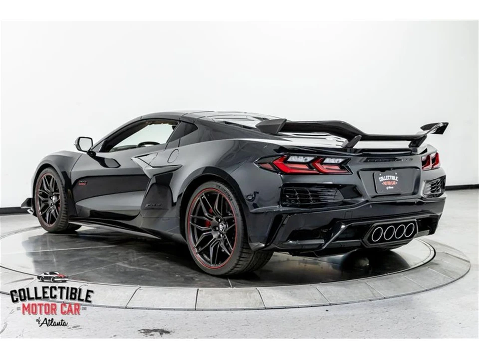2023 Chevrolet Corvette C8 - Image 13 of 31