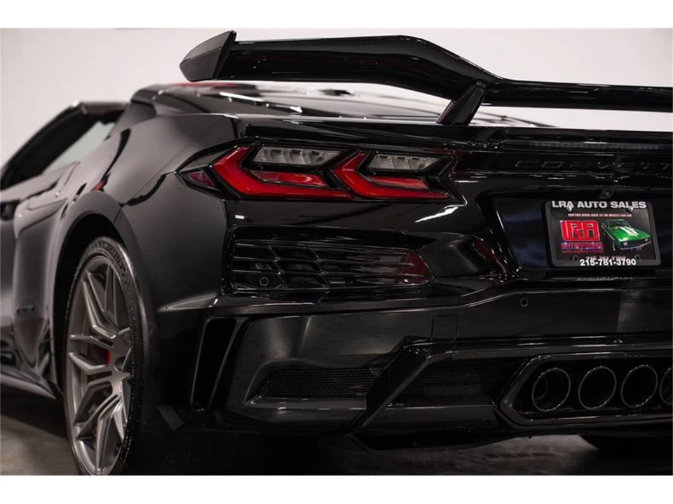 2023 Chevrolet Corvette C8 - Image 11 of 31