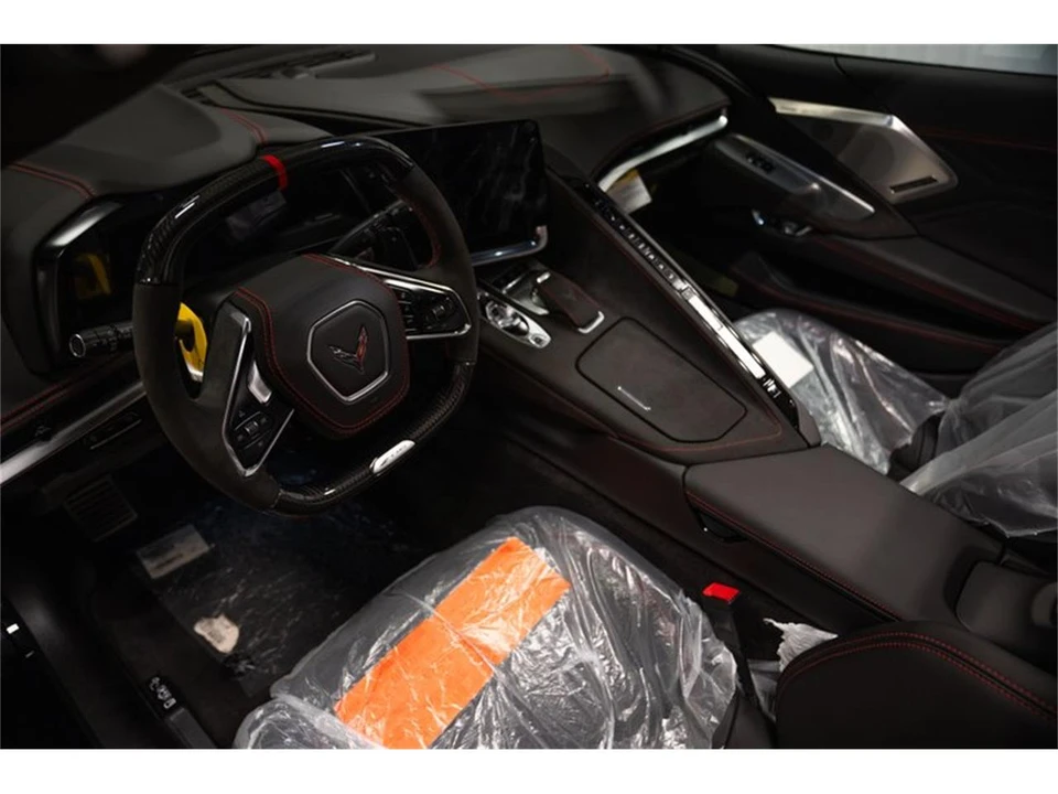 2023 Chevrolet Corvette C8 - Image 17 of 31