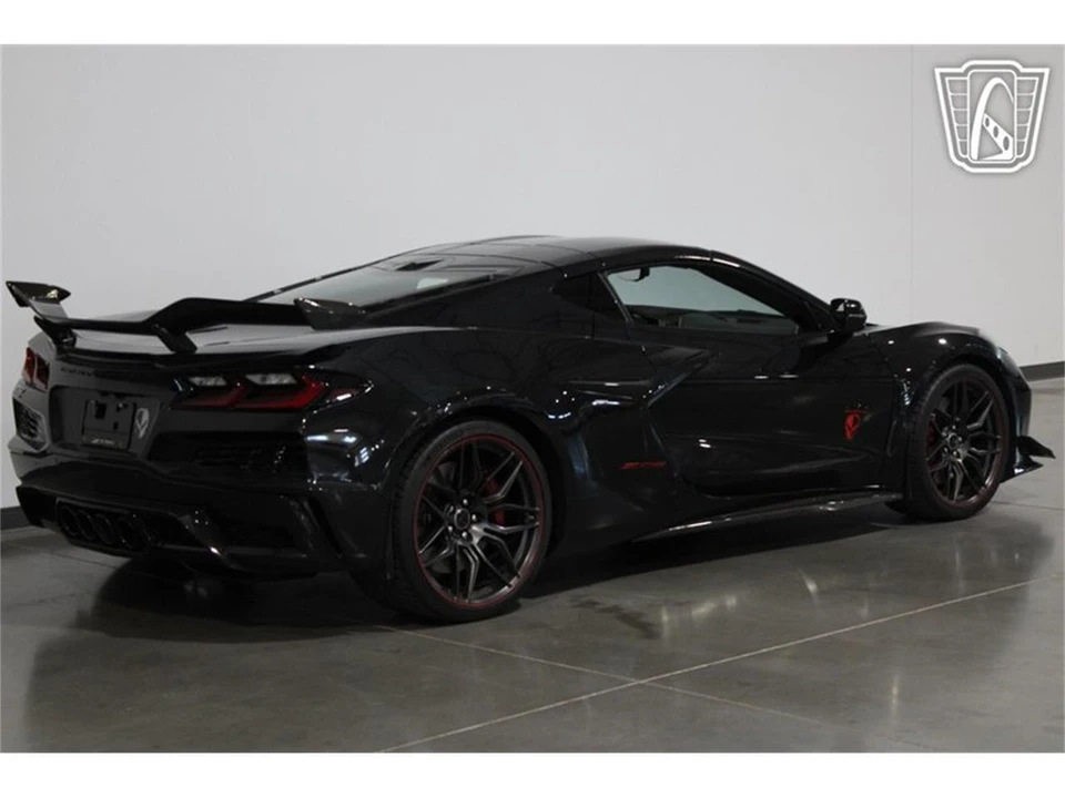 2023 Chevrolet Corvette C8 - Image 16 of 31