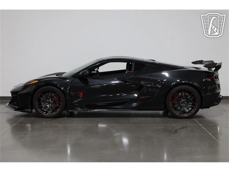 2023 Chevrolet Corvette C8 - Image 18 of 31