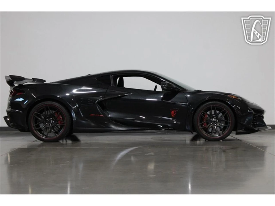 2023 Chevrolet Corvette C8 - Image 23 of 31
