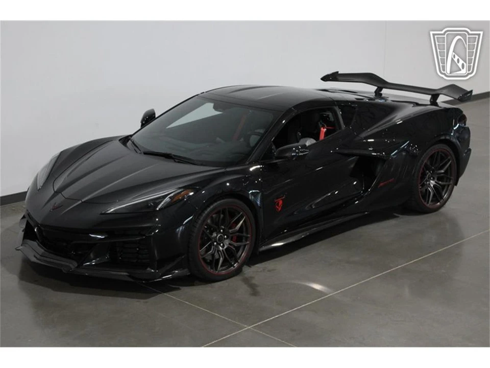 2023 Chevrolet Corvette C8 - Image 9 of 31