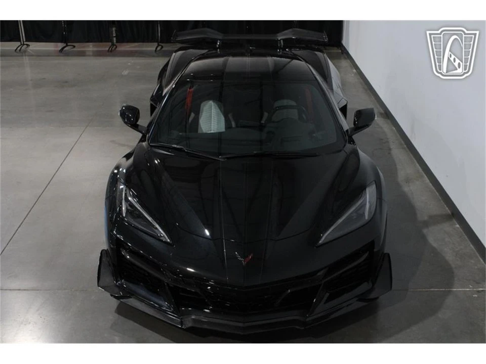 2023 Chevrolet Corvette C8 - Image 5 of 31