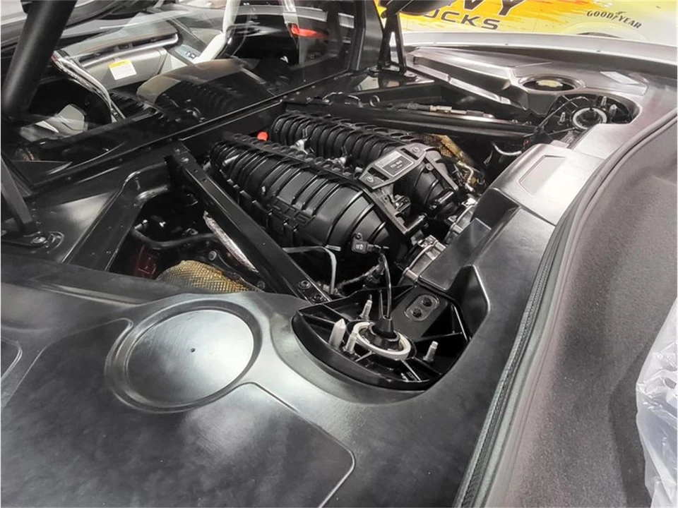 2023 Chevrolet Corvette C8 - Image 14 of 31