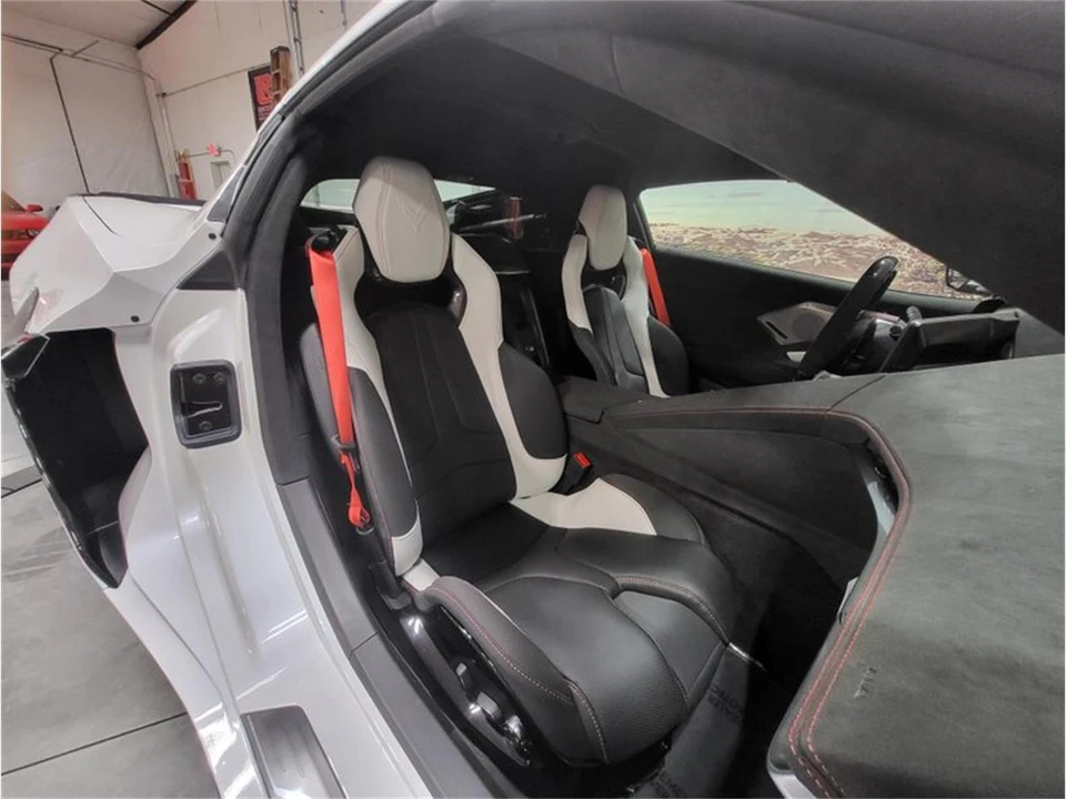 2023 Chevrolet Corvette C8 - Image 25 of 31