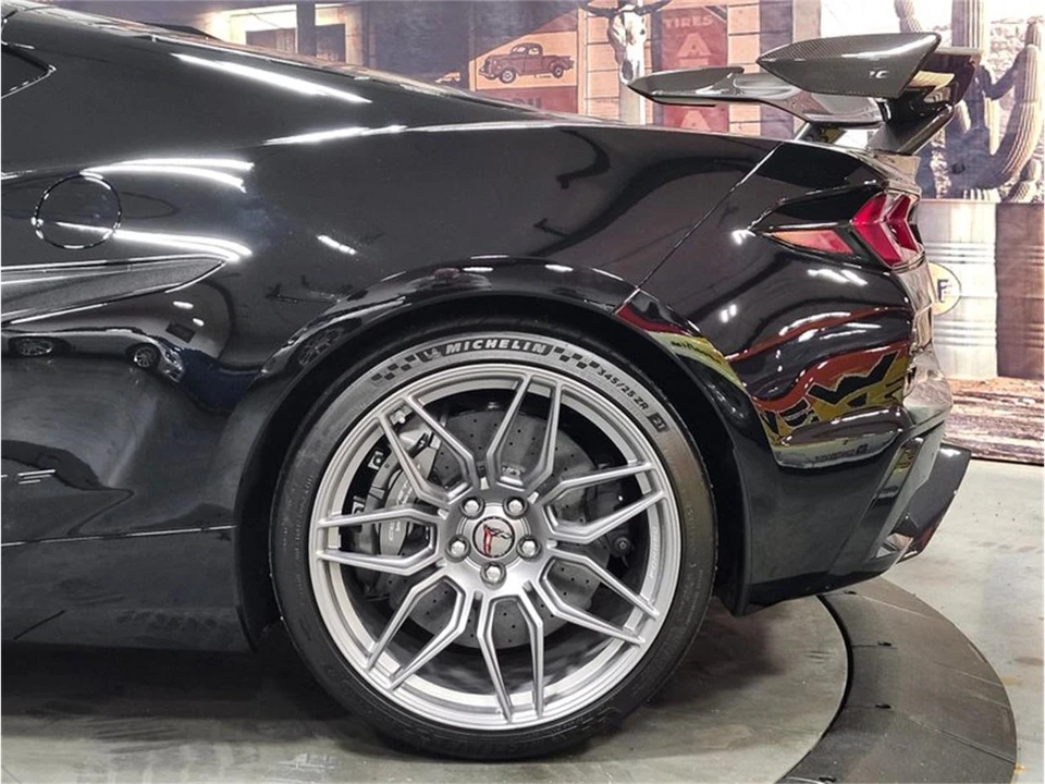 2023 Chevrolet Corvette C8 - Image 8 of 31