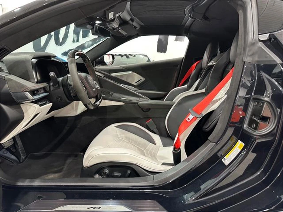 2023 Chevrolet Corvette C8 - Image 8 of 30