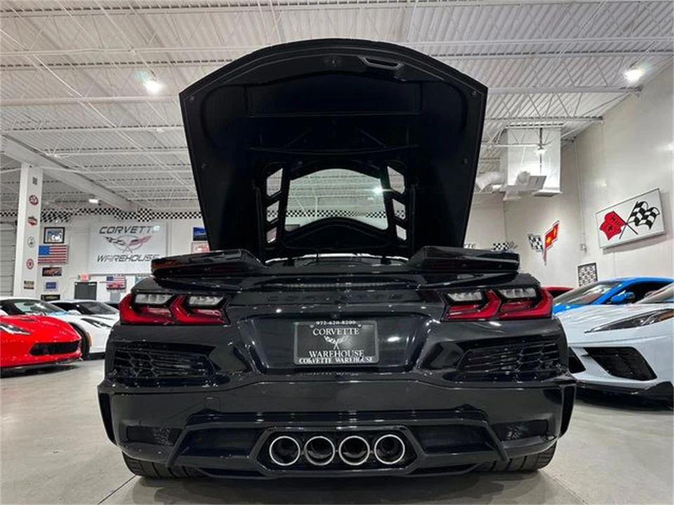 2023 Chevrolet Corvette C8 - Image 19 of 30