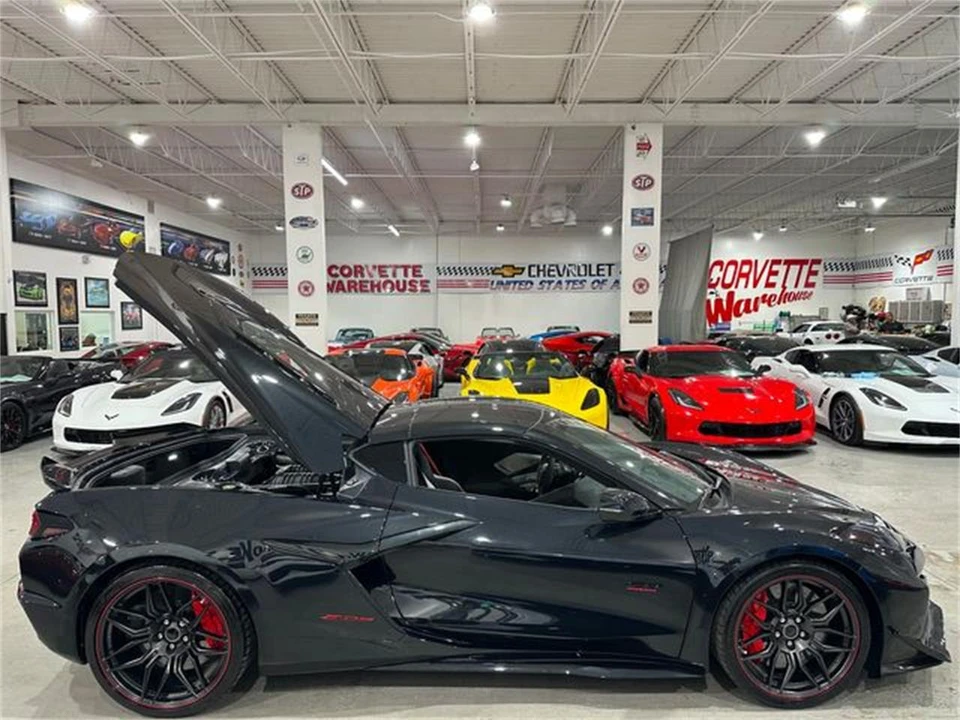 2023 Chevrolet Corvette C8 - Image 30 of 30