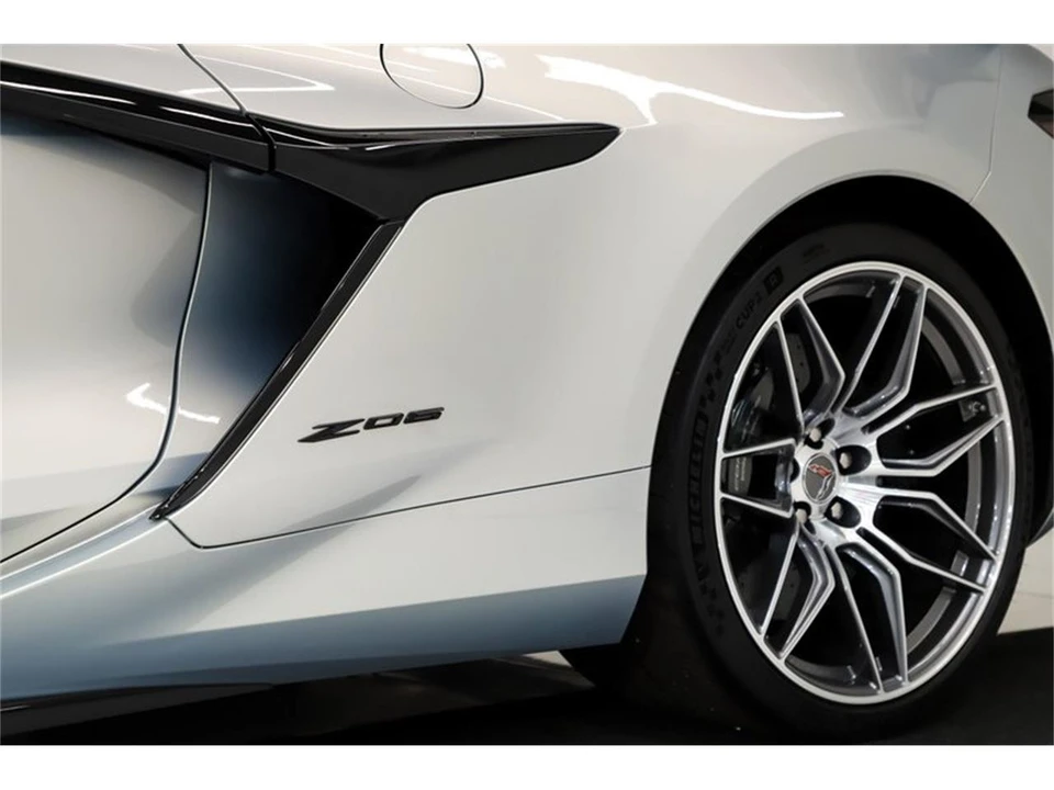 2023 Chevrolet Corvette C8 - Image 16 of 31