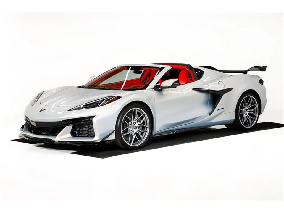 2023 Chevrolet Corvette C8 - Image 19 of 31