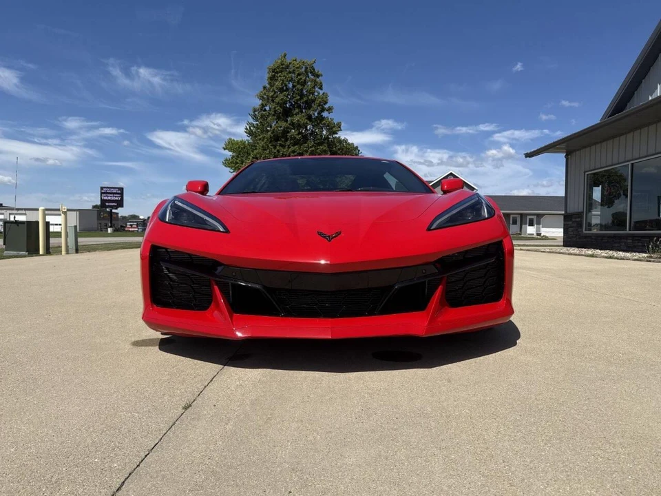 2023 Chevrolet Corvette C8 - Image 9 of 31