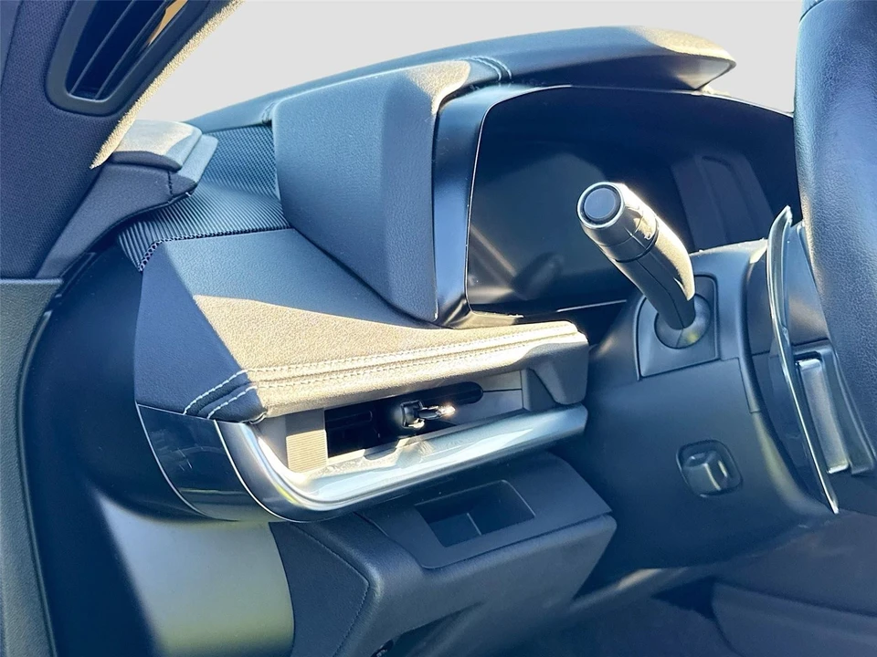 2023 Chevrolet Corvette C8 - Image 10 of 21