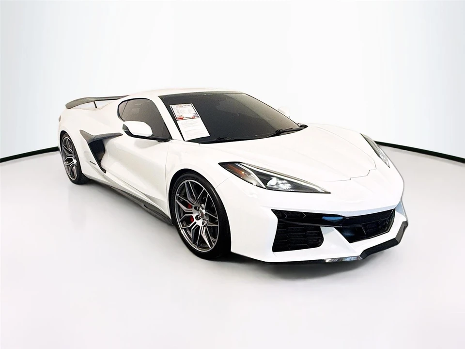 2023 Chevrolet Corvette C8 Z06 - Image 3 of 27
