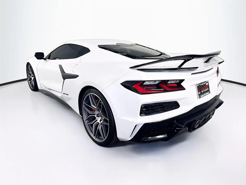 2023 Chevrolet Corvette C8 - Image 5 of 21